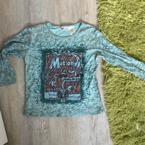 Size small,color green,brand faded glory, Looks brand new Great quality!